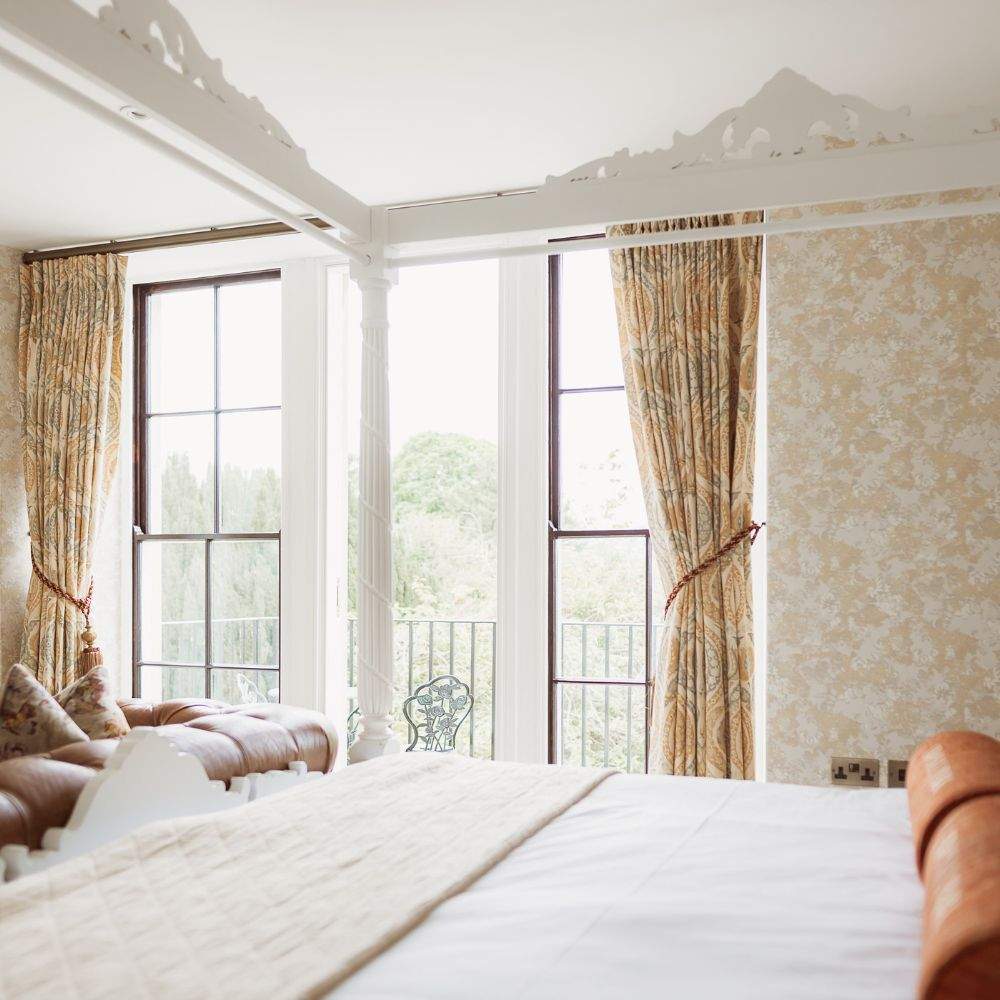 Froyle Park is a hotel wedding venue with 32 stylish guest bedrooms